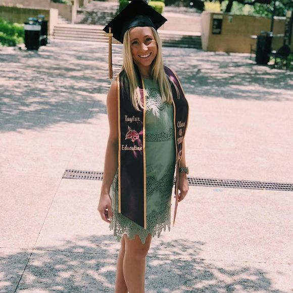 Meet your Posher, Taylor - Picture 1 of 1